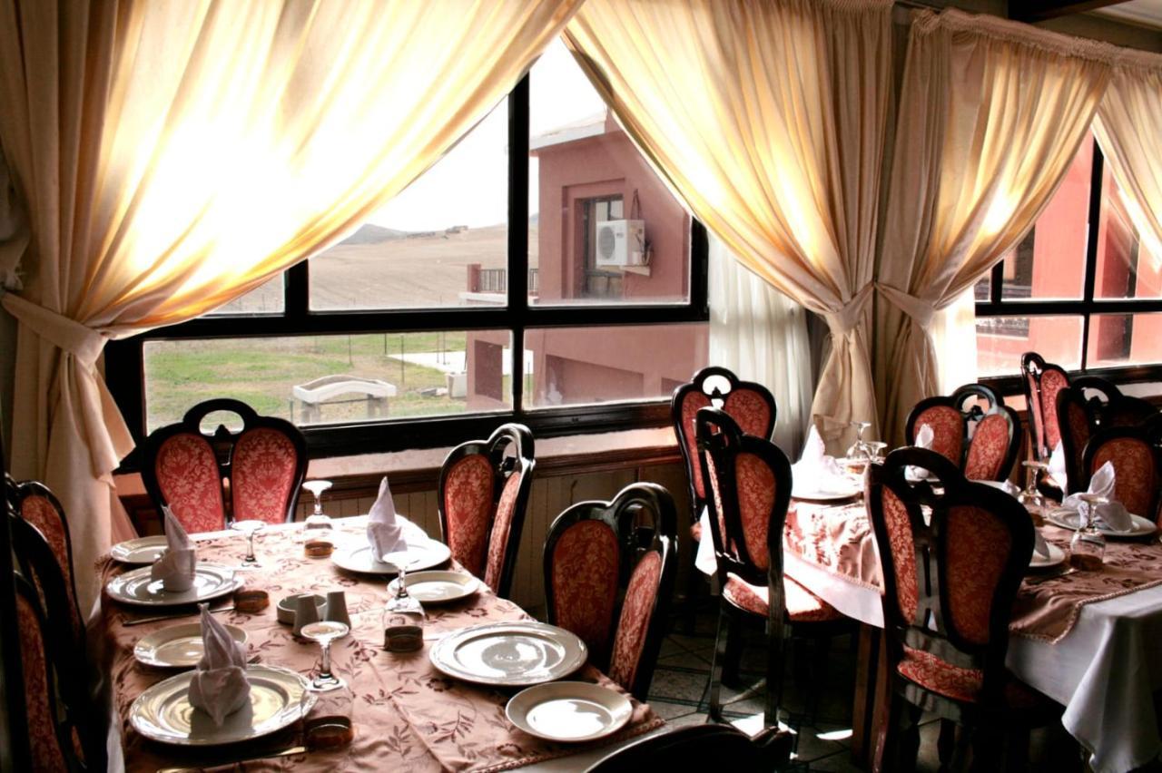 Amrouss Touristic Darmaroc Hotel Азру Екстериор снимка