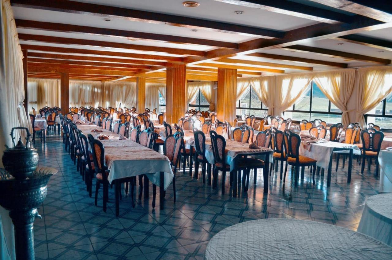 Amrouss Touristic Darmaroc Hotel Азру Екстериор снимка