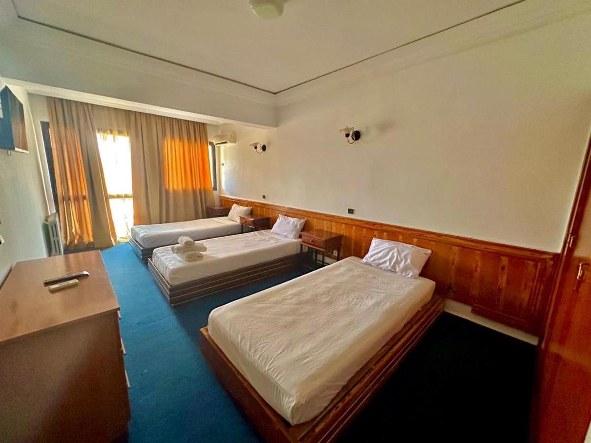 Amrouss Touristic Darmaroc Hotel Азру Екстериор снимка