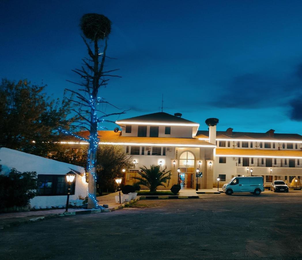 Amrouss Touristic Darmaroc Hotel Азру Екстериор снимка