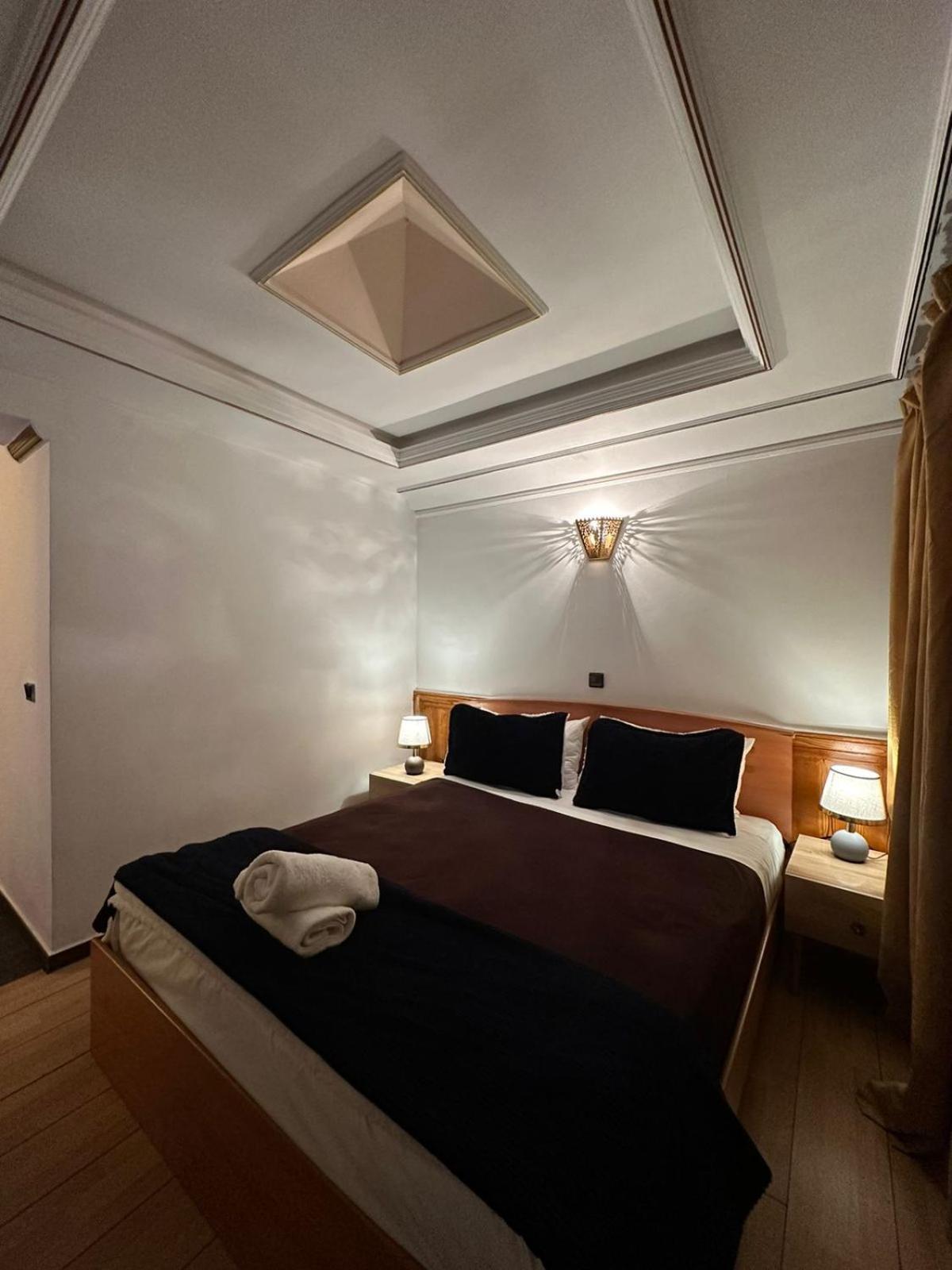 Amrouss Touristic Darmaroc Hotel Азру Екстериор снимка