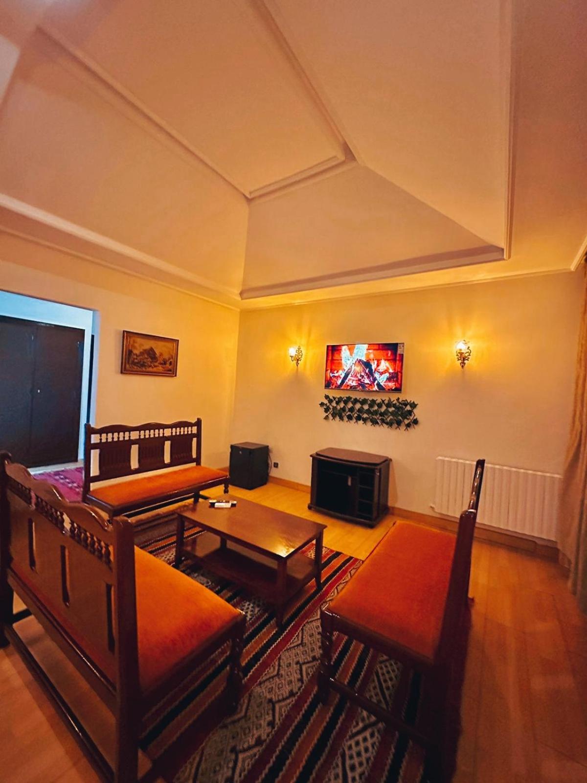 Amrouss Touristic Darmaroc Hotel Азру Стая снимка
