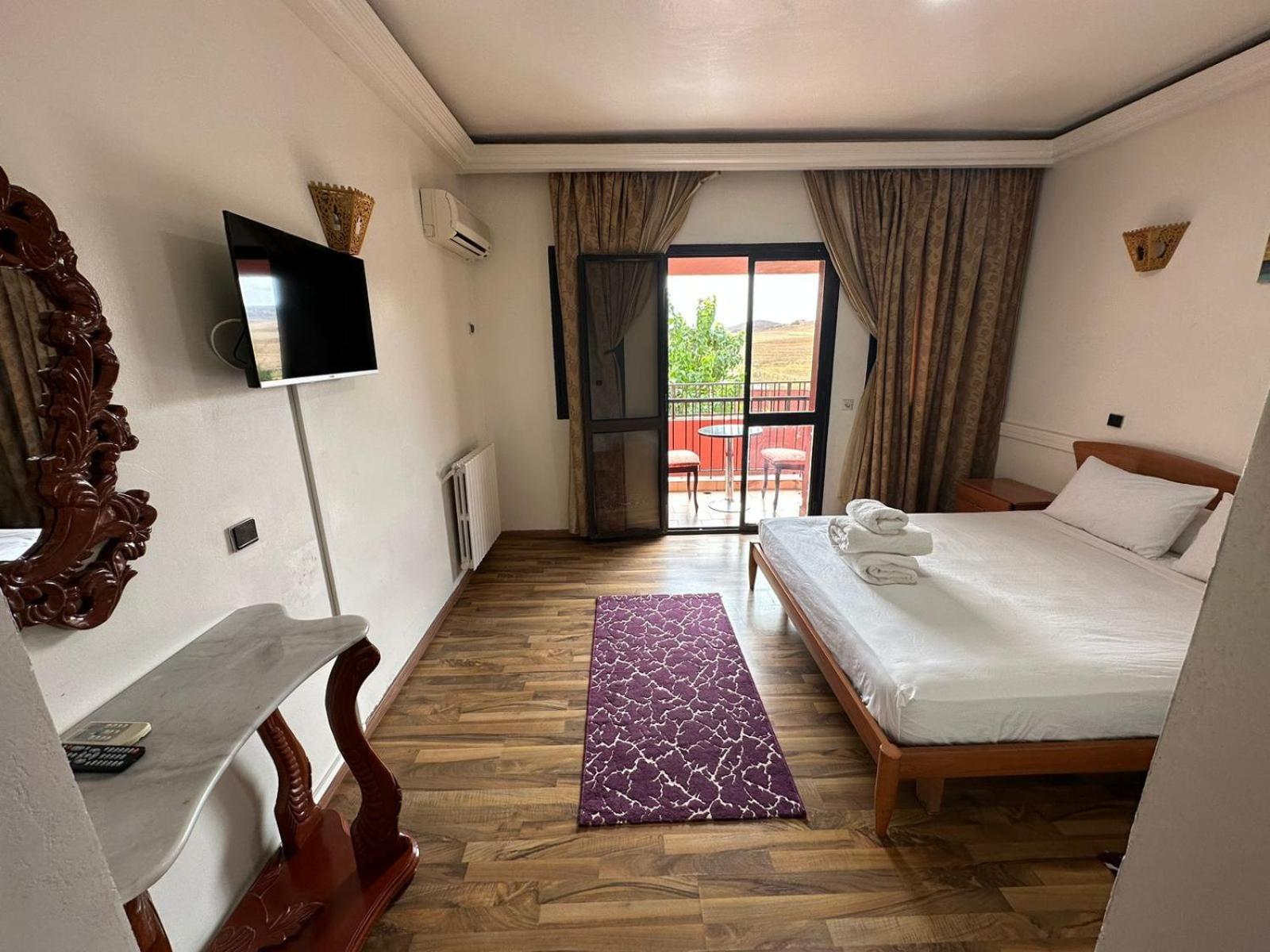 Amrouss Touristic Darmaroc Hotel Азру Стая снимка