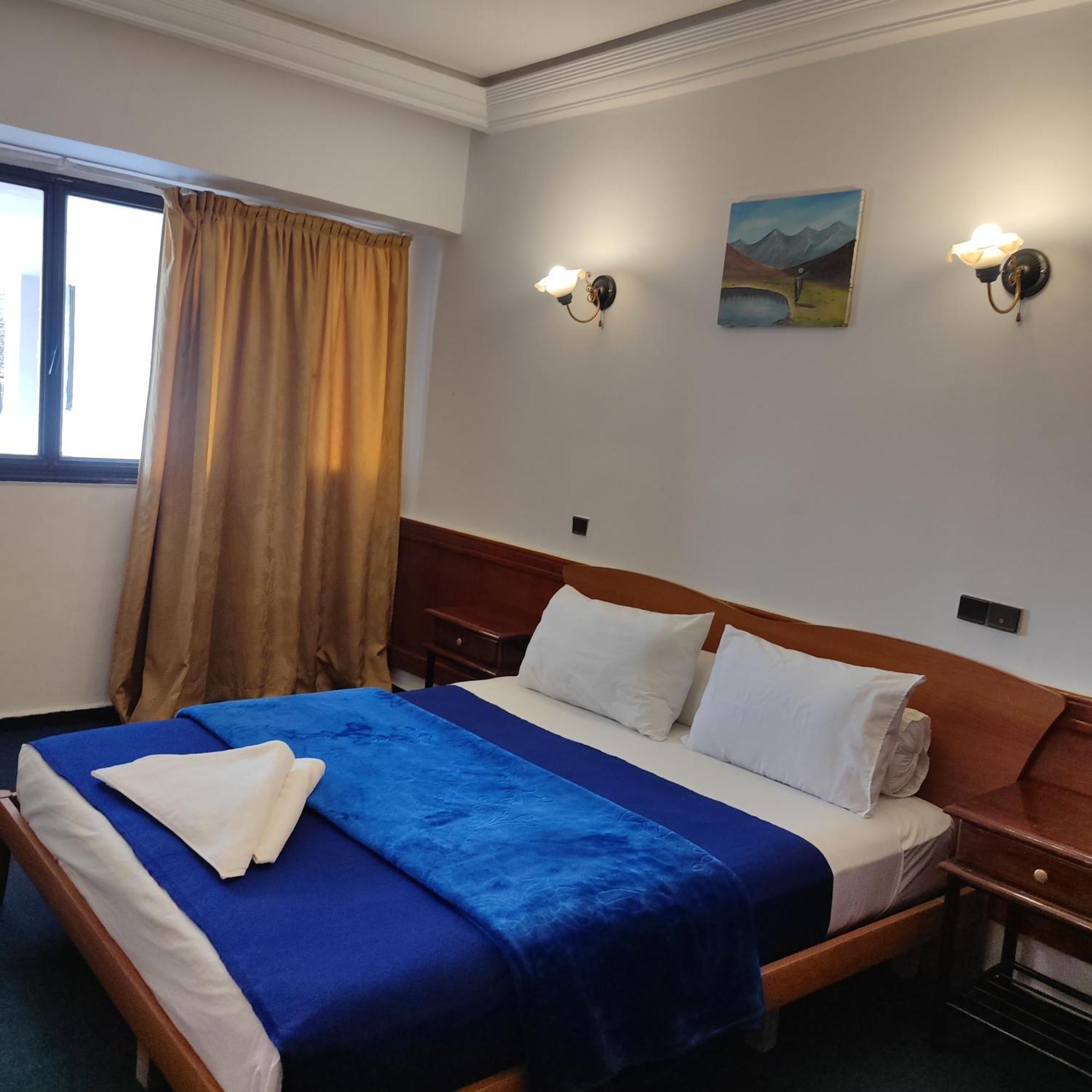 Amrouss Touristic Darmaroc Hotel Азру Стая снимка